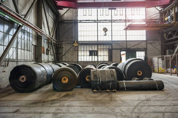 Rolls Rubber Factory Hall Backlit — Stock Photo, Image