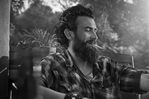 Man Full Beard Smoking Cigarette Porch — Stock Photo, Image