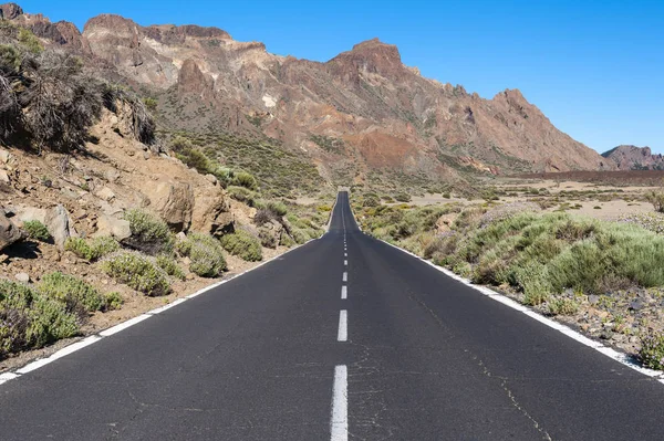 Vista Carretera Vacía Durante Día Parque Nacional Del Teide Tenerife —  Fotos de Stock