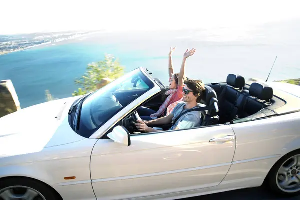 Sudáfrica Pareja Feliz Convertible Carretera Costera — Foto de Stock