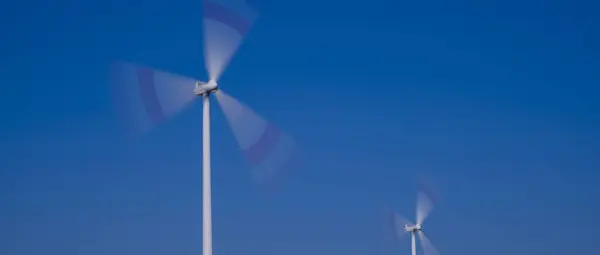 Deutschland Tomerdingen Windräder Blauer Himmel Auf Hintergrund — Stockfoto