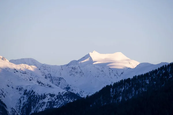 Itálie Jižní Tyrolsko Mals Ortles Zasněženými — Stock fotografie