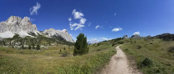 Italia Véneto Sendero Senderismo Falzarego Pass Lagazuoi Tofane — Foto de Stock