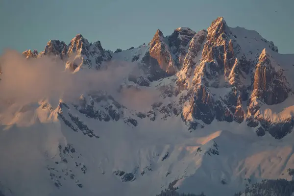 Austria Tirol Kitzbuhel Montañas Wilder Kaiser Cubiertas Nieve Amanecer — Foto de Stock