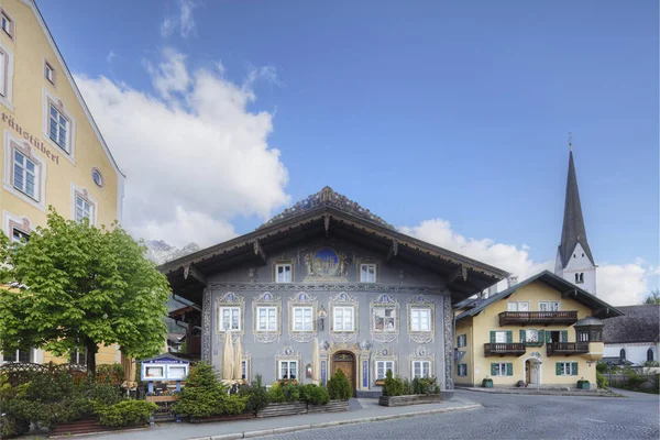 Almanya Bavyera Garmisch Partenkirchen Parish Kilisesi Husar Inn — Stok fotoğraf