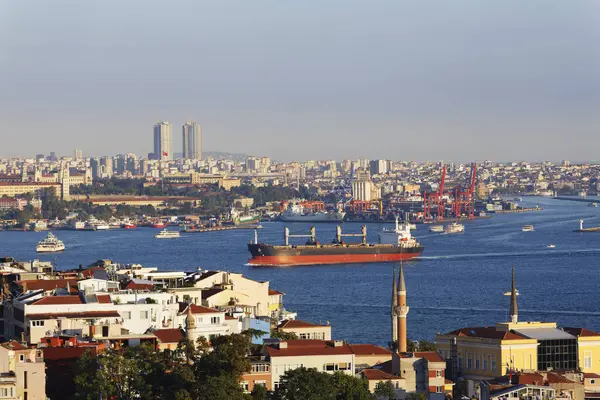 Bosphorus with ships and barge — Stock Photo, Image
