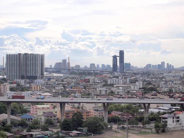 Bangkok, Tayland - 17 Haziran 2015: Modern cam bina "Bangkok İş Merkezi" — Stok fotoğraf