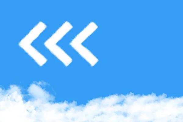 Arrow Shaped Cloud Blue Sky — 图库照片