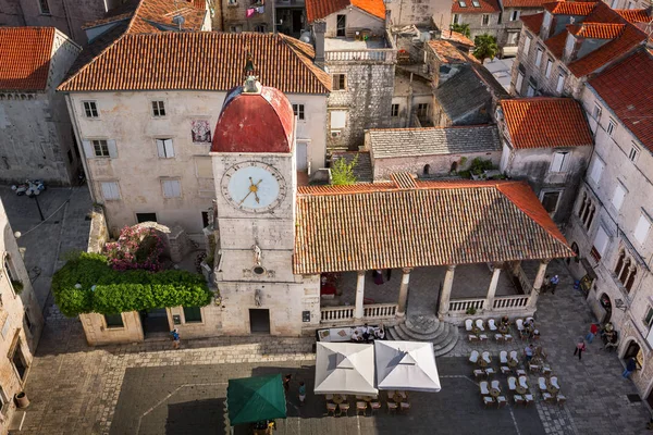 Vista aérea de la Iglesia de San Sebastián en el centro de Trogir, D —  Fotos de Stock
