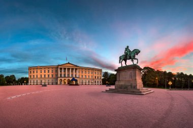 Panorama of the Royal Palace and Statue of King Karl Johan, Oslo clipart