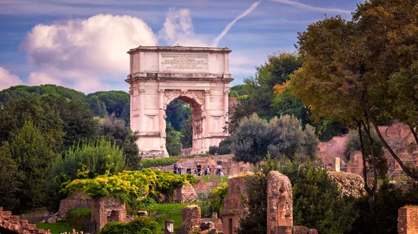 L'Arc de Titus dans le Forum Romain, Rome, Italie — Photo