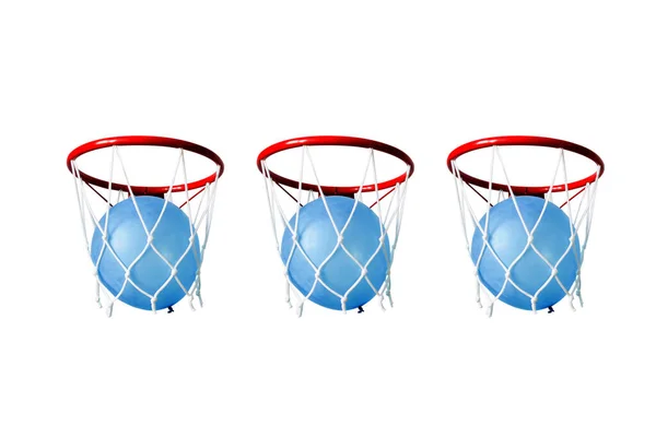 Blue balloon in a basketball net. Accurate throw in the ring. — Stock Photo, Image