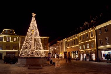 Kranj, Slovenya - 7 Aralık 2016: Romantik advent Aralık