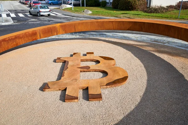 Kranj Slovinsko Března 2018 První Blockchain Bitcoin Památka Světě Blockchainových — Stock fotografie