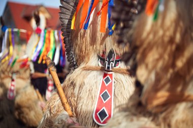Kurent 'in renkli yüzü, Slovenya geleneksel maskesi, karnaval zamanı