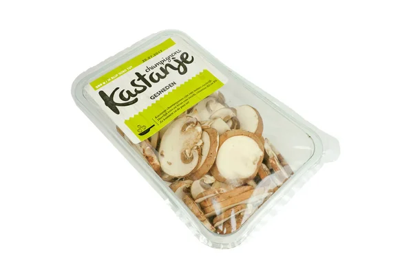 Supermarket sliced chestnut mushrooms. — Stock Photo, Image