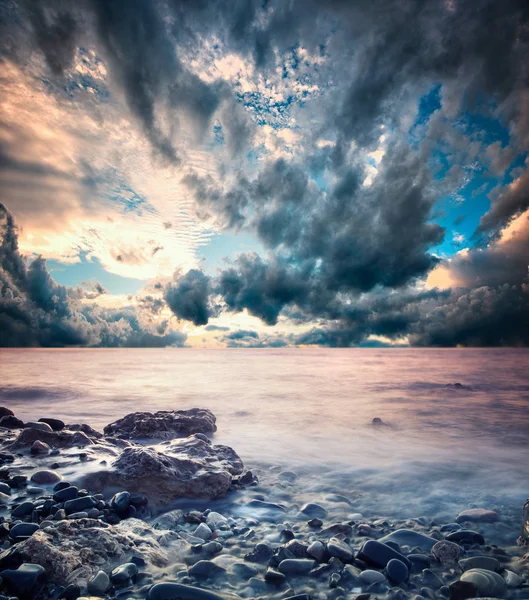 Dramatic sunset over the  sea — Stock Photo, Image