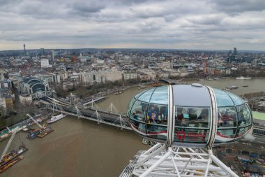 Londra, İngiltere, Şubat 17, 2018:Close kadar Londra, İngiltere Londra göz kapsül görünümünde holding turizm ile. Özel görünümü manzarası, City of London.