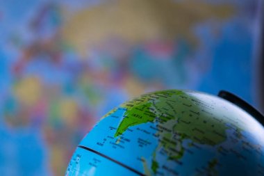Hindistan harita üzerinde bir küre içinde belgili tanımlık geçmiş earth harita ile.
