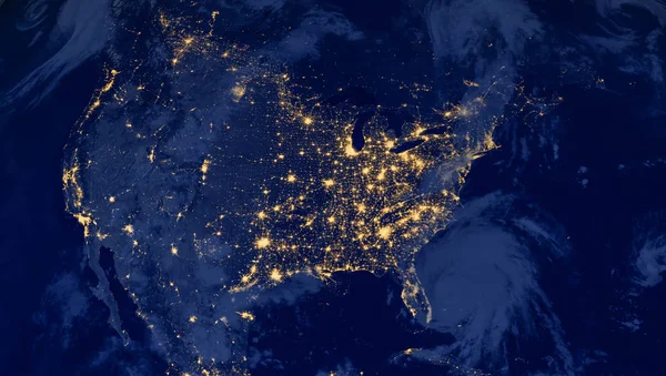 Amerika Birleşik Devletleri ışıklar gece olarak uzaydan gibi görünüyor. Bu görüntü unsurları Nasa tarafından döşenmiştir