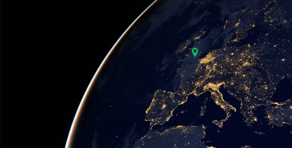 欧洲城市在世界地图上的灯光。欧洲。这个形象的元素是由美国宇航局提供的 — 图库照片