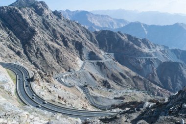 Al Hada dağ içinde Taif City, Suudi Arabistan ile güzel görünümü Dağları'nın ve Al Hada yol inbetween dağlar.