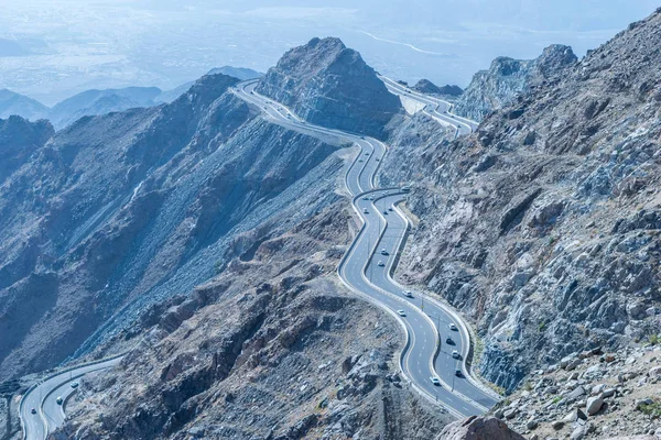 Al Hada dağ içinde Taif City, Suudi Arabistan ile güzel görünümü Dağları'nın ve Al Hada yol inbetween dağlar.