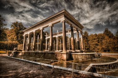 Aslan art arda sıralı