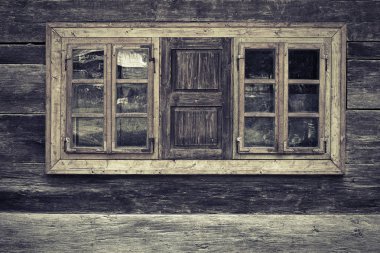 Geleneksel ahşap pencere detay
