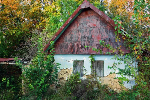 Opuštěný Dům Venkově Caransebes Rumunsko — Stock fotografie