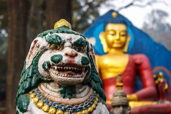 Buda heykeli Swayambunath Tapınağı, Katmandu, Nepal