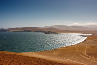 Balıkçı köyü Lagunillas, Paracas, Peru
