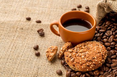 Sade bir yulaf ezmesi kahve