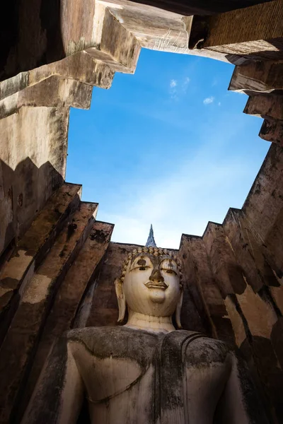 Wat Si dostum Sukhothai tarihsel eşit antik Buda heykeli