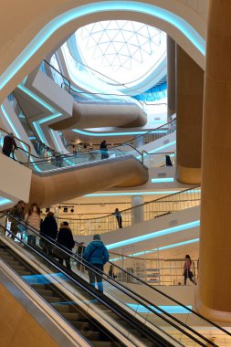 Modern alışveriş merkezi