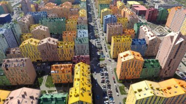Kiev, havadan görünümü renkli evlerin bölge