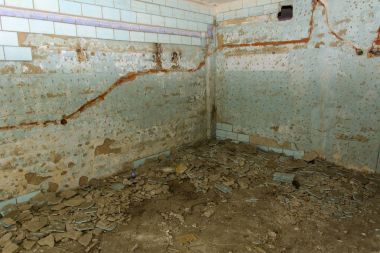 Dükkanı çalıştı bitkinin yağma ve yok etmek 