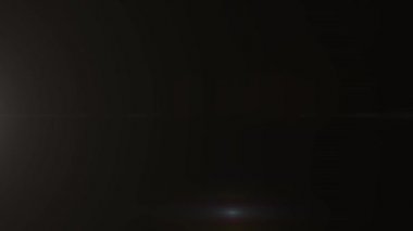 Yatay hareketli sarı ışık optik lens parlak animasyon sanat arka plan animasyon fişekleri - yeni kalite doğal aydınlatma lamba parlak etkisi dinamik renkli tatil parlak video görüntüleri ışınları