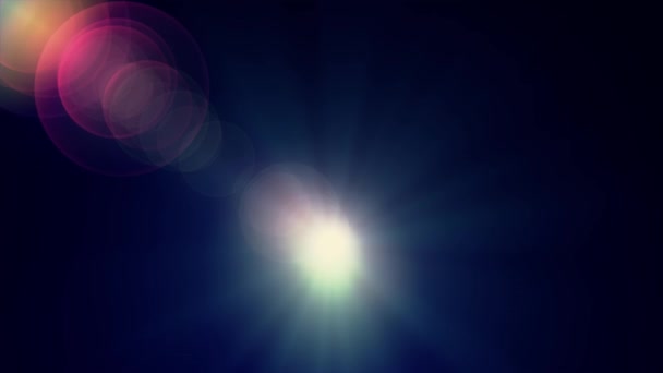 Вертикальные движущиеся огни оптические линзы вспышки блестящие анимации художественный фон - новое качество естественного освещения лампы лучи эффект динамические красочные яркие видео кадры — стоковое видео