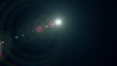 Yatay güneş ışıkları optik lens hareketli arka plan parlak animasyon sanat fişekleri - yeni kalite doğal aydınlatma lambası etkisi dinamik renkli parlak video görüntüleri ışınları