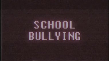 Retro video oyunu Okulu Bullying kelime metin bilgisayar eski tv arıza parazit gürültü ekran animasyon sorunsuz döngü yeni kalite evrensel vintage hareket dinamik animasyonlu arka plan renkli video m