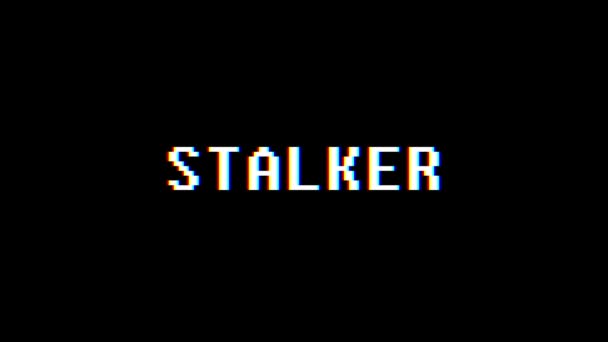 Retro videogame Stalker word tekst computer tv glitch-storingen lawaai scherm animatie naadloze loops nieuwe kwaliteit universele vintage beweging dynamische geanimeerde achtergrond kleurrijke vrolijke video m — Stockvideo