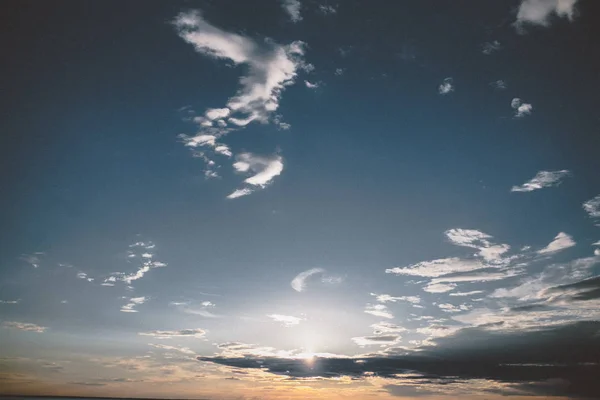 Сценический Вид Облаков Закате — стоковое фото