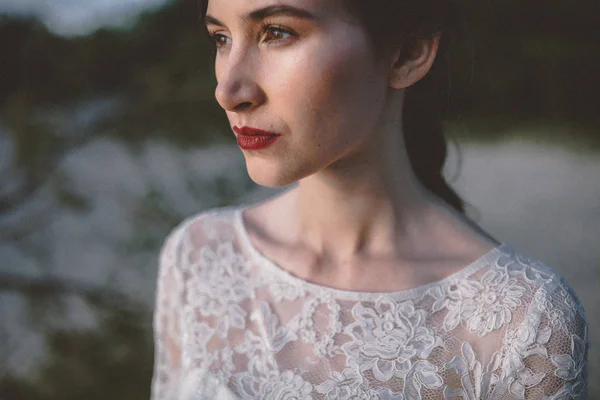 Bijgesneden Beeld Van Vrouw Trouwjurk — Stockfoto