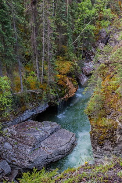 Maligne Kanyon manzara