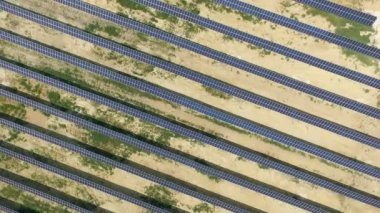 Hava atış güneş panelleri - güneş enerjisi Santrali.