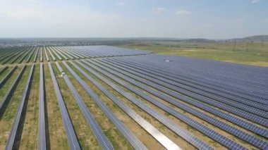 Hava atış güneş panelleri - güneş enerjisi Santrali.