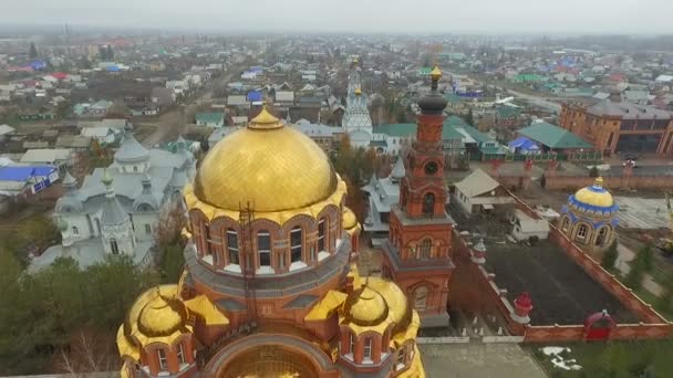Holy Trinity kolostor of Mercy légi felvétel. Saraktash. Oroszország. — Stock videók