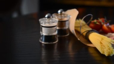 İtalyan spagetti, domates ve pastırma için Gıda katkı maddeleri