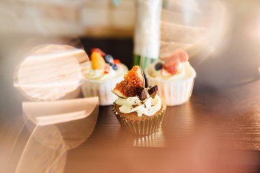 gelin buketi ve öznitelikleri düğün pastası